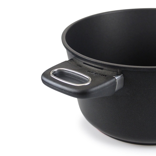 The Essential Ingredient Commercial Non-Stick Roasting Pan - Induction 26cm